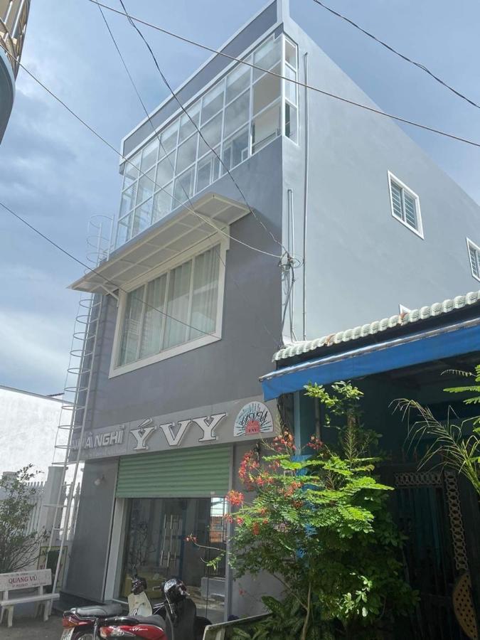 Nha Nghi Y Vy Bed & Breakfast Фу Куок Екстериор снимка